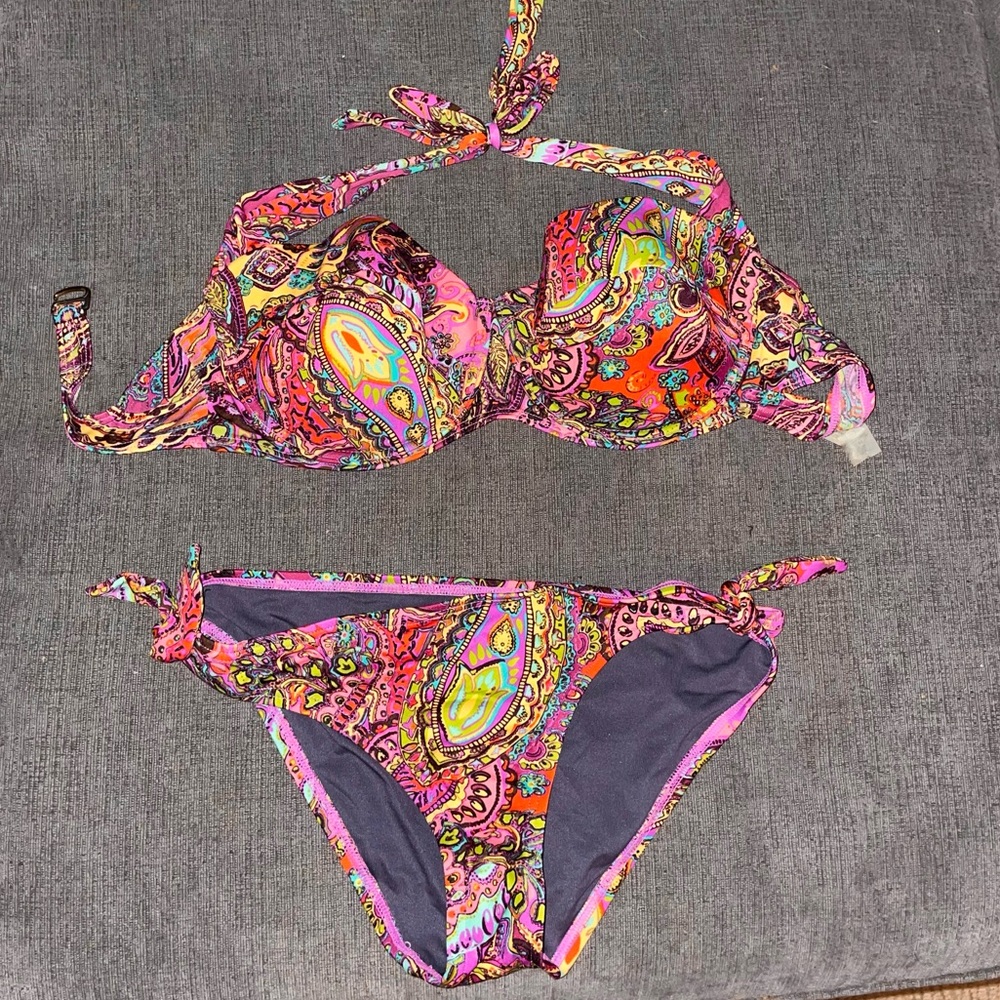 Victoria’s Secret paisley bikini